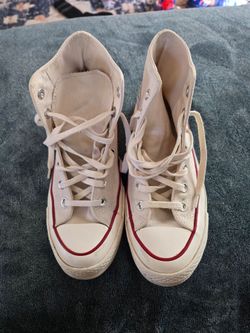 MENS 6/WOMENS 8 CONVERSE