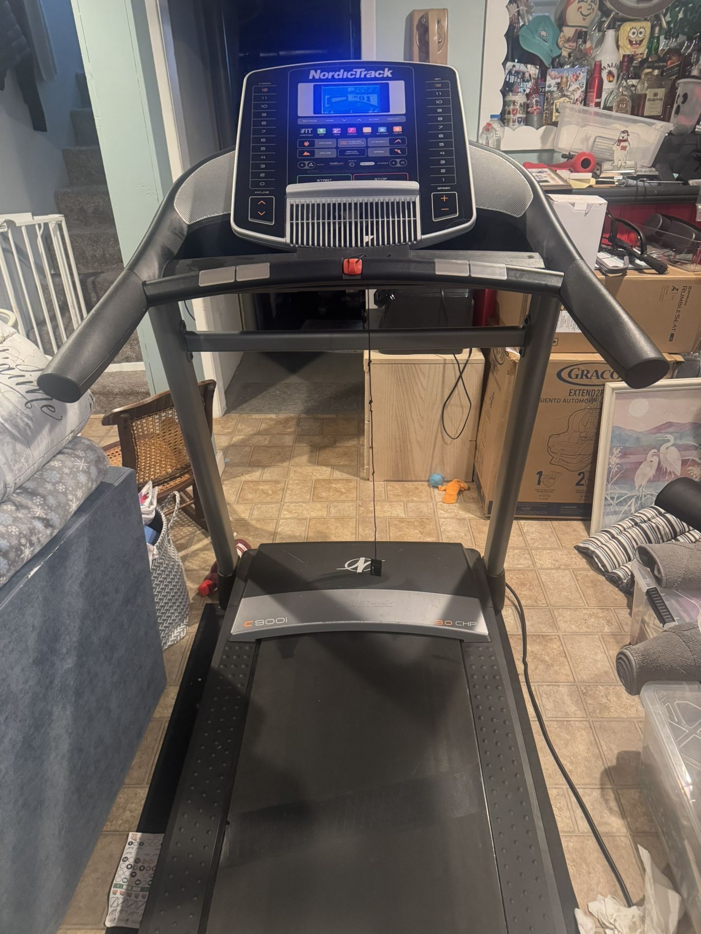 Slightly Used NordicTrack C900i Treadmill For Sale
