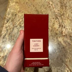 Tom Ford Lost Cherry EDP