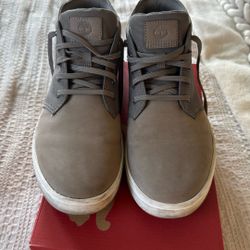 Timberland Davis Square