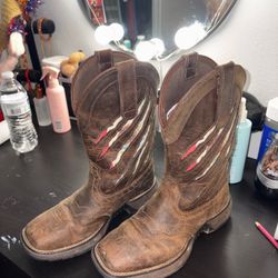 Women’s 6.5 Boots