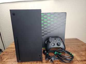 Xbox Series X 1TB Console With Controller and Box