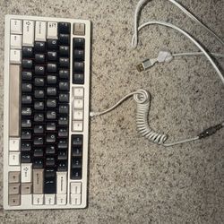 Rainy 75 Aluminum Keyboard W/ Braided Coiled Cable