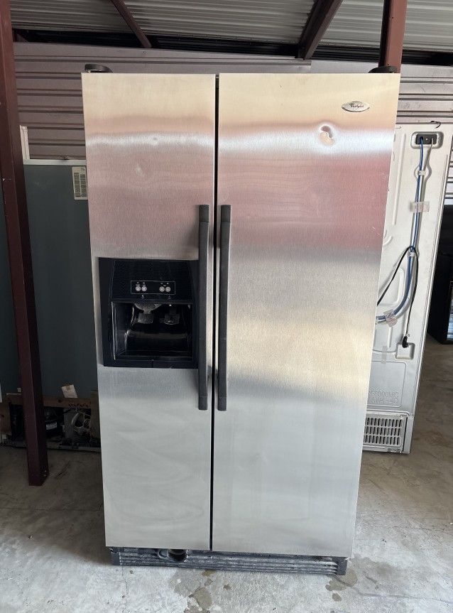 Whirlpool Stainless Steel Refrigerator And Freezer