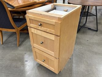 Shaker Style 35×17 3 Drawer Lower Cabinet with Country Maple Finish and Silver Pulls