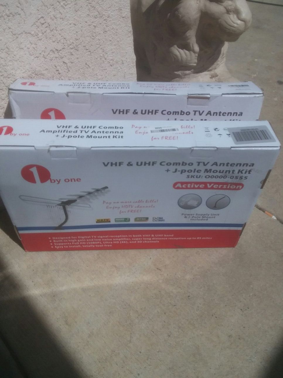 1BYONE UHF VHF HDTV COMBO TV ANTENNA PLUS J-POLE MOUNT KIT & POWER SUPPLY UNIT