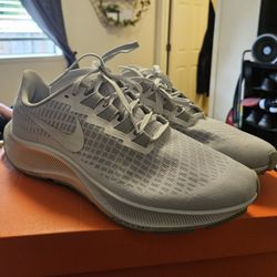 Nike Running Shoes 
