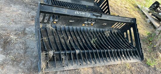 Rock Rake Bucket 84” (smooth)