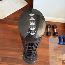 Floor tower fan