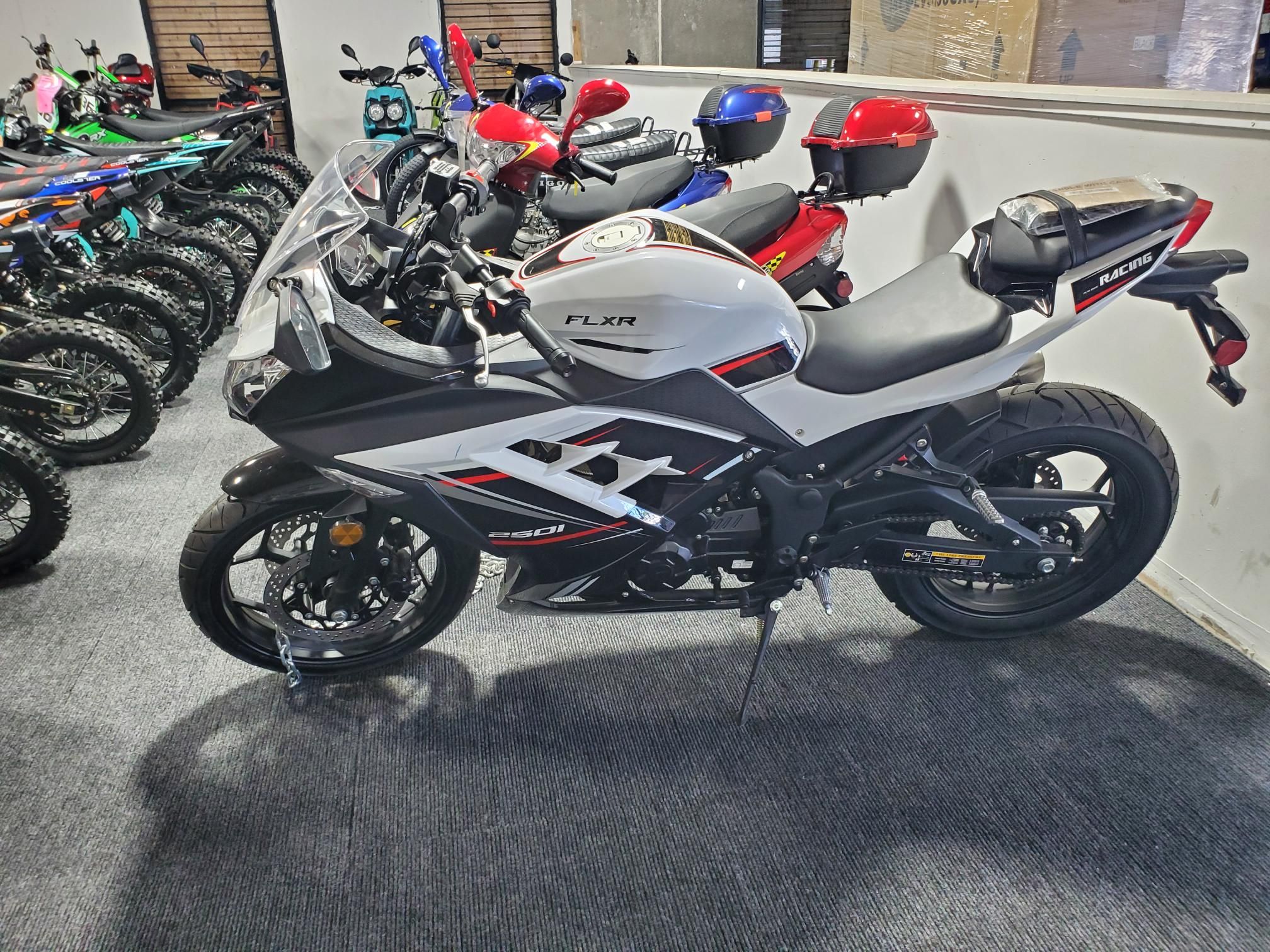 Motorcycle For Sale! Brand New!  250cc Street-Legal Motorcycle – Fuel Injected Power & 6-Speed Thrill! CA Legal! 💥