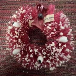 Vintage MCM Unusual Red Bottle Brush 3" Wreath - Made in Japan Tag