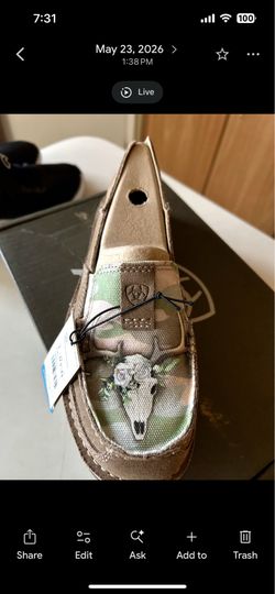 Women Ariat shoe