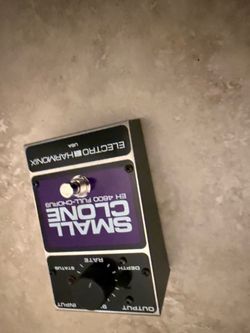 Small Clone Chorus Pedal for Guitar Barely Used