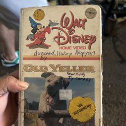 Old Yeller Walt Disney original Tape