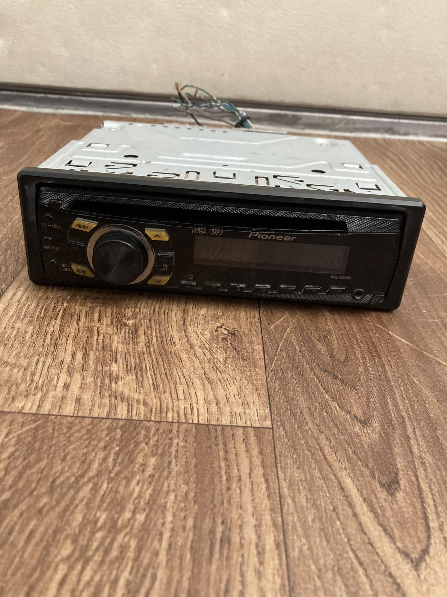 Pioneer Stereo