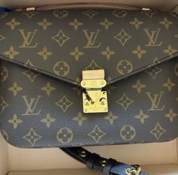 Louis Vuitton Tuileries Pochette for Sale in Los Angeles, CA - OfferUp