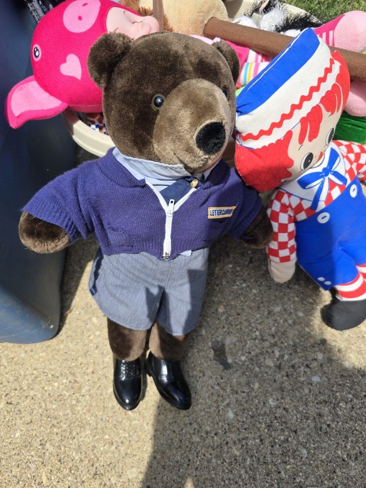 BUILD A BEAR MAILMAN