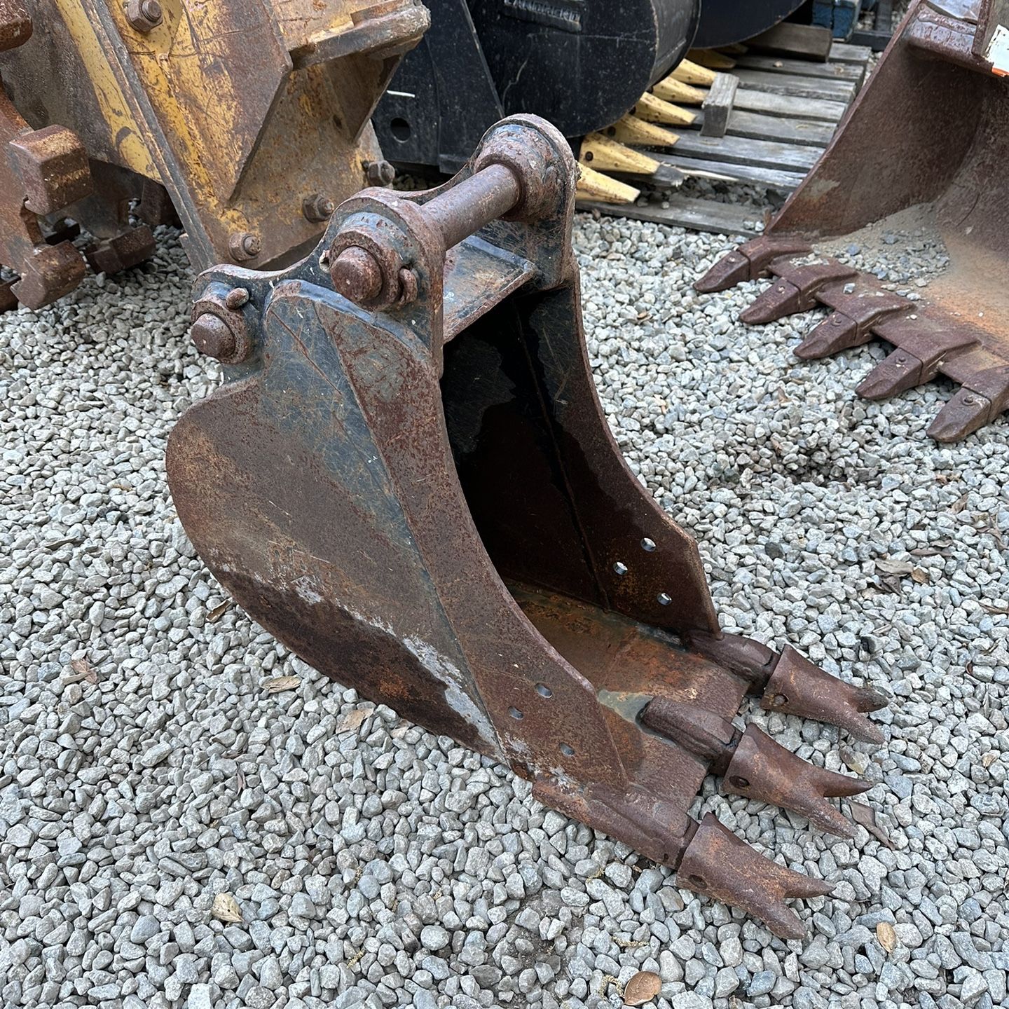 Caterpillar 303 And 304 Model 12inch Trenching Bucket 