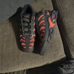 Nike Air Max Black And Red 