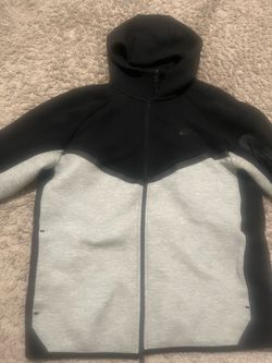 Nike tech