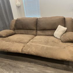 Double Reclining Couch