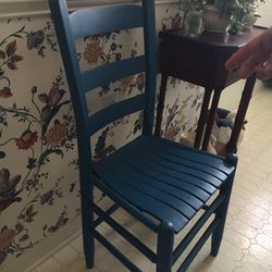 Antique SOLID Women’s Chair