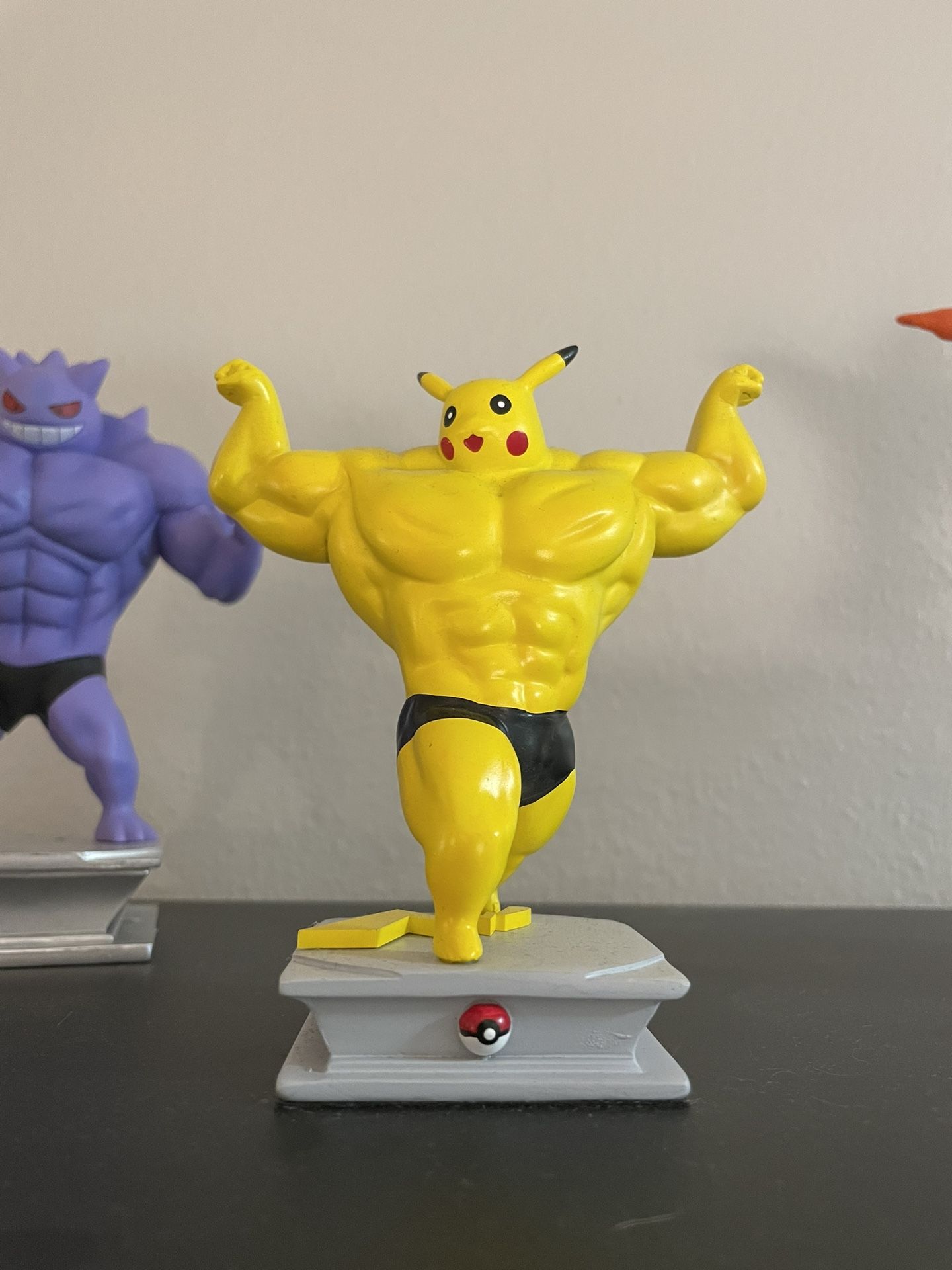 Pokémon Buff Figurine ( Pikachu)