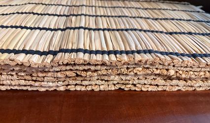 Set of 6 Woven Bamboo Placemats with Black Tassels. Read description 1st