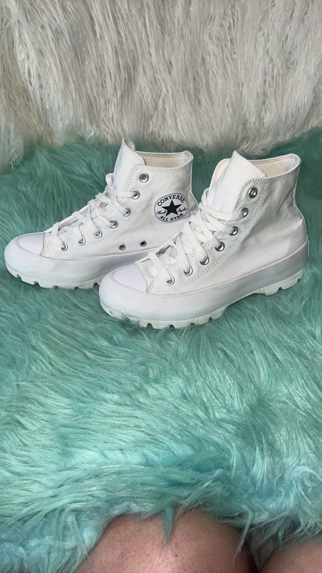 Converse CTAS White Lugged High Tops Women’s Size 7.5