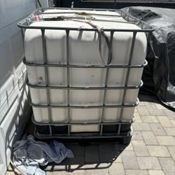 Water Tank 1000 Gallon 