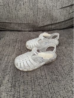 Jelly shoes