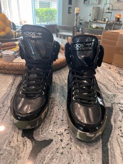 Collectible KANGAROOS ROOS SHANE & SHAWN GLENN MID HIGH TOP MENS SZ 13 SNEAKERS BLACK SILVER