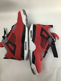 Jordan 4 Toro Bravo