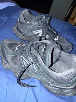 New balance black shoes size 9 woman