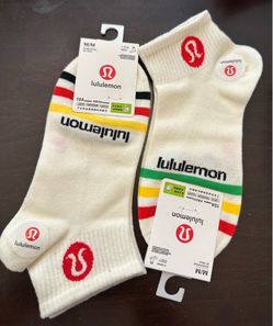 Lululemon Socks