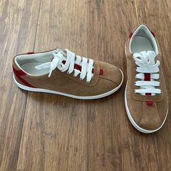 Brand new Gucci kids size 12 unisex