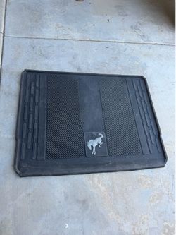 Bronco trunk rubber mat
