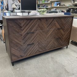 Better Homes & Gardens Wyatt Geo 6-drawer Dresser, Walnut Finish