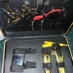 Whole Barber Set Up ( Used!!)