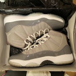 Air Jordan 11 Retro “Cool Grey” Size 5.5y 