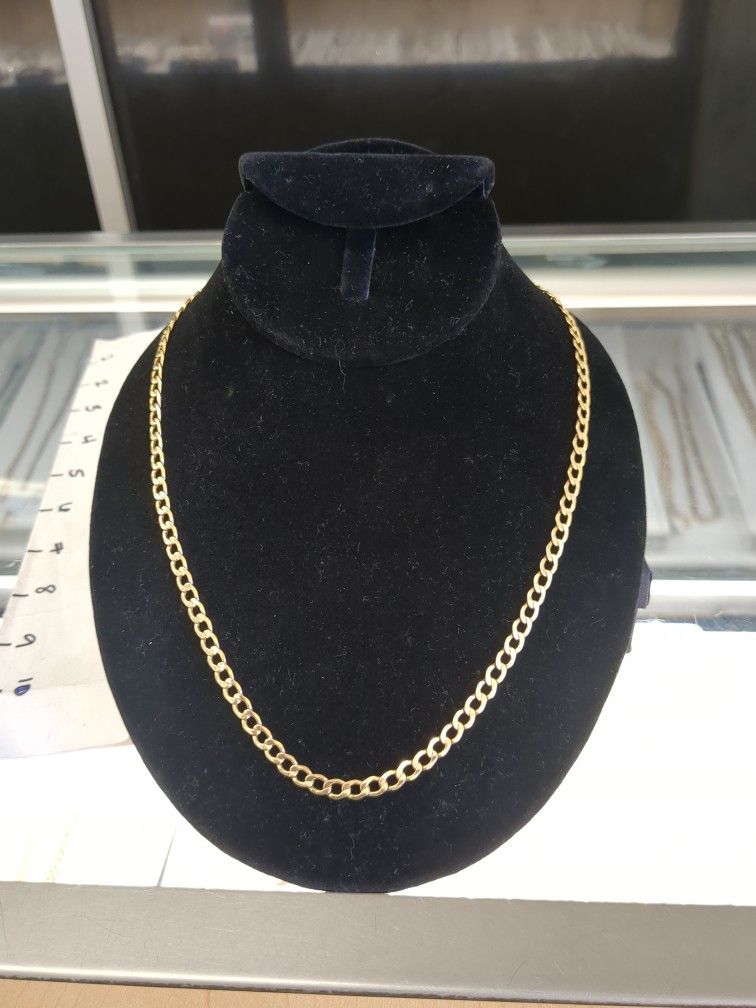 10k Gold Necklace 7.8 Grams 22 Long Layway Available 10% Down If You Interested Please Make Sure You Ask For Maribel Thank You 