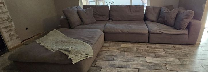 Sectional Sofa