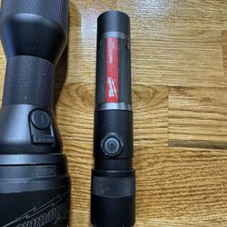 Milwaukee M12 Flashlight And Usb Flashlight 