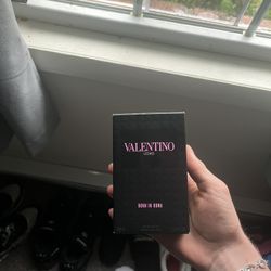 VALENTINO UOMO BORN IN ROMA INTENSE EAU DE PARFUM SPRAY  3.4 Oz / 100 ml FOR MEN