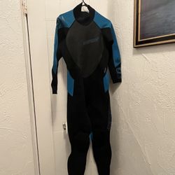 Men’s Wetsuit Size XL