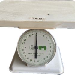Vintage Sears-Roebuck Baby Scale 