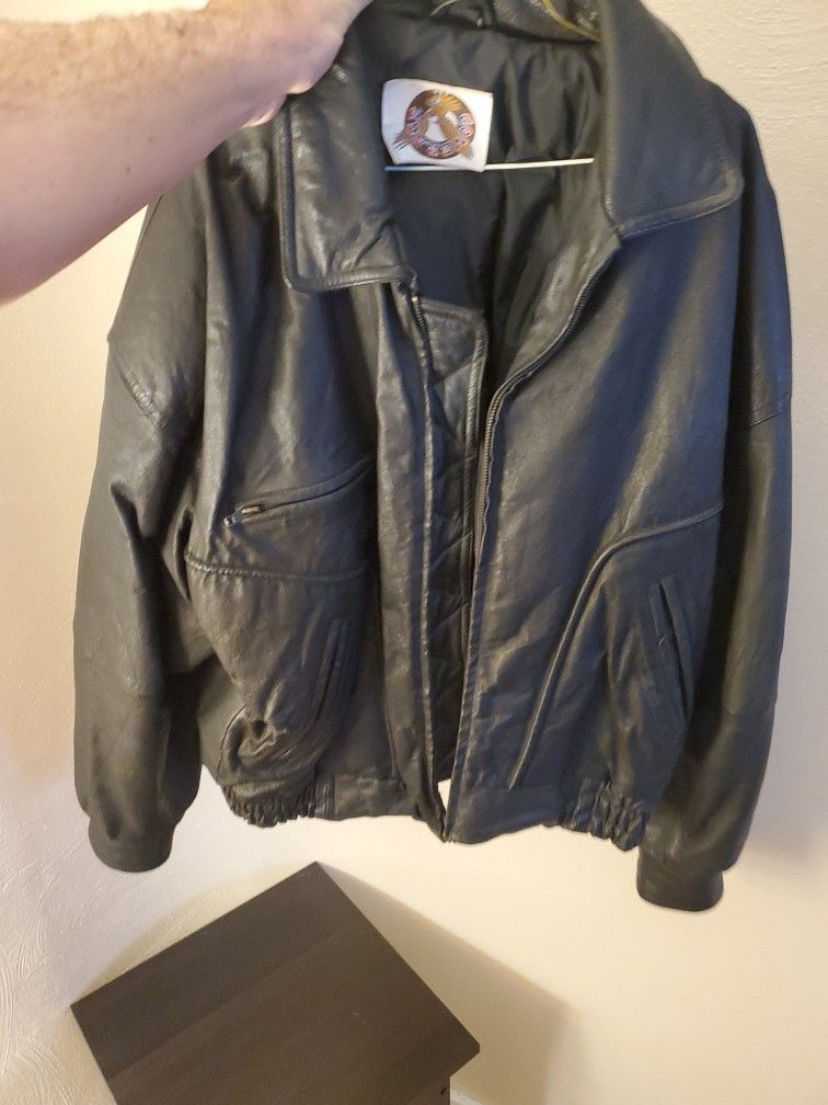 Men's Medium Black Leather Jacket