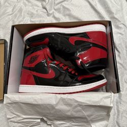 Air Jordan 1 Retro High OG Patent Bred Size 11.5 Men
