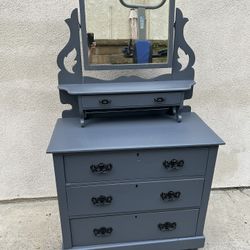 AWESOME RUSTIC FARMHOUSE COTTAGE DRESSER CAN DELIVER LOCAL IF NEEDED