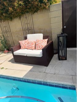 Garden patio couch